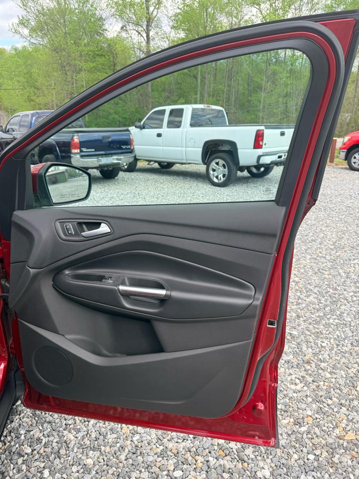 Ford Escape SE FWD 2019