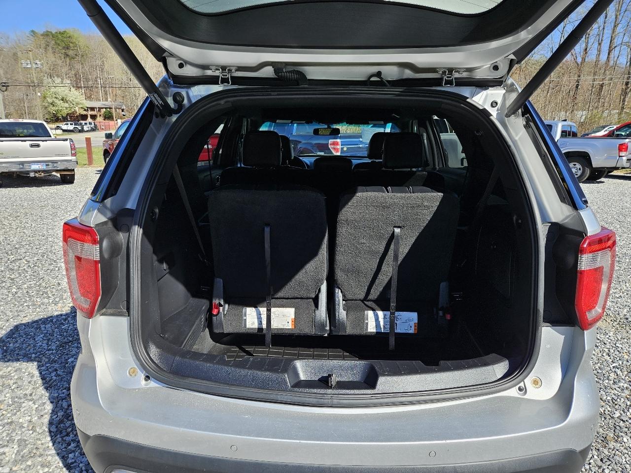 Ford Explorer XLT FWD 2016