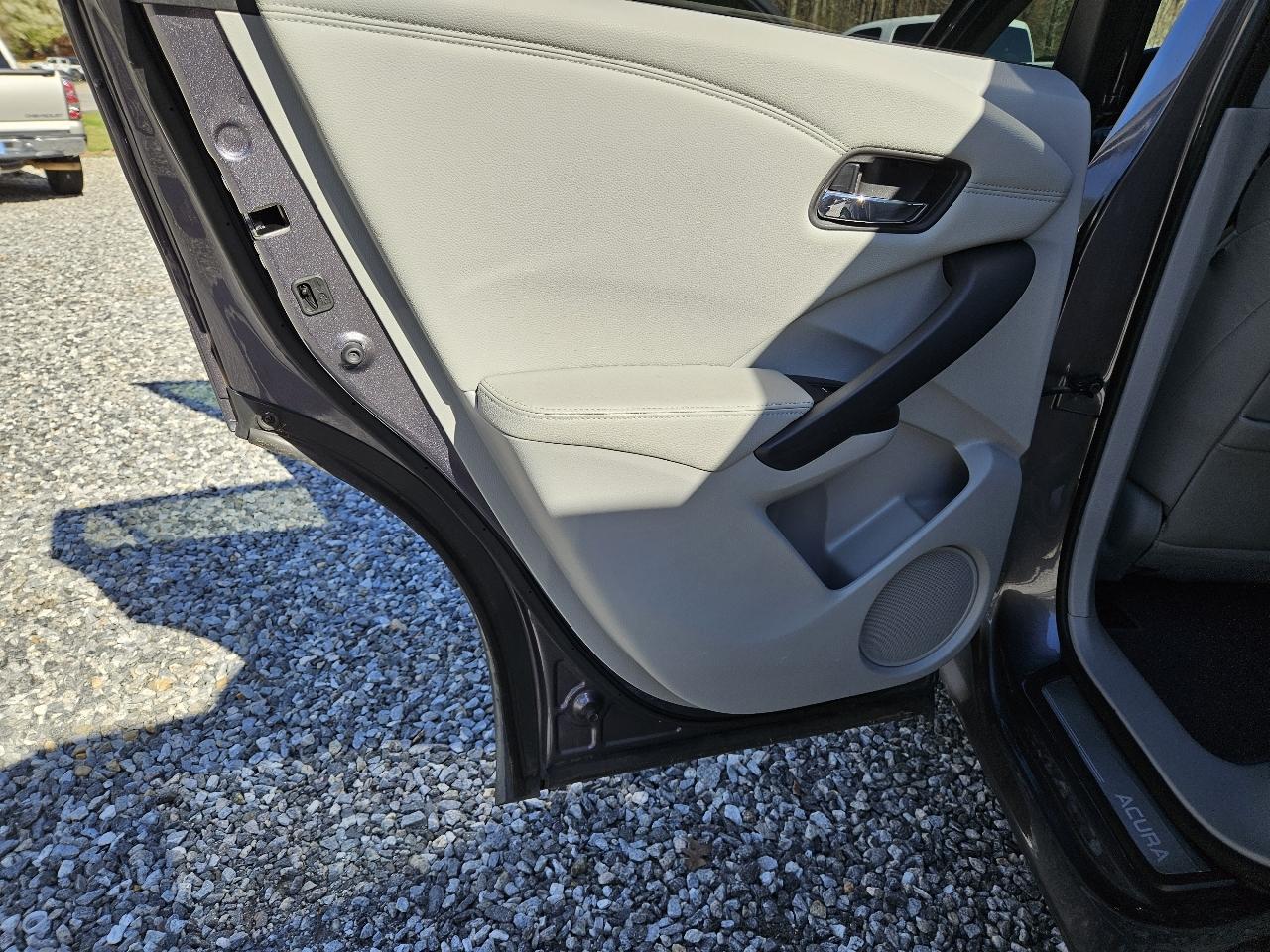 Acura RDX 6-Spd AT w/ Technology Package 2017