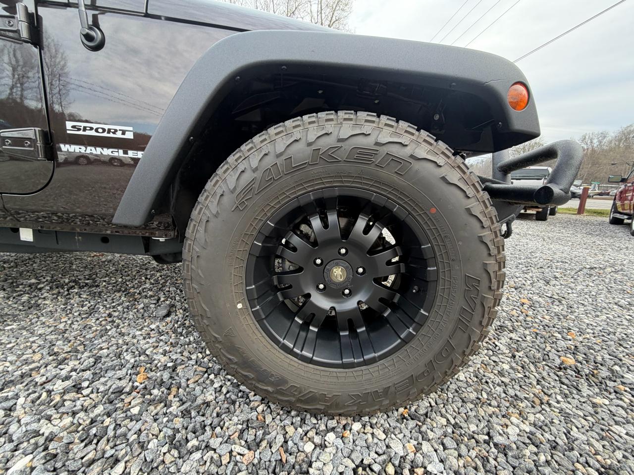 Jeep Wrangler Sport 4WD 2013