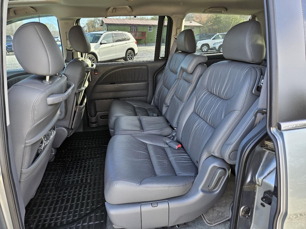 Honda Odyssey EX-L w/ DVD and Navigation 2007