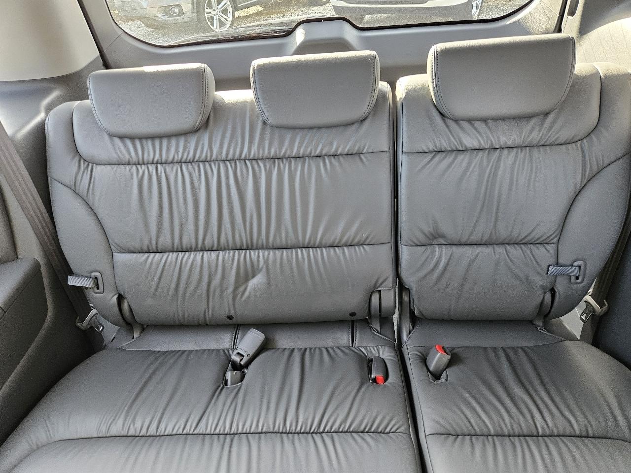 Honda Odyssey EX-L w/ DVD and Navigation 2007