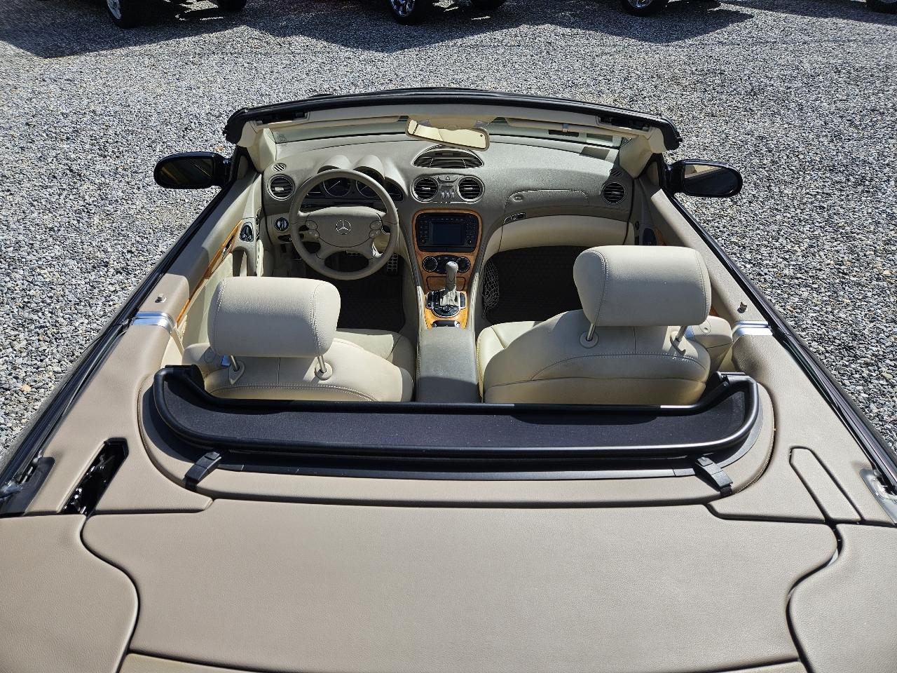 Mercedes-Benz SL-Class SL500 2004