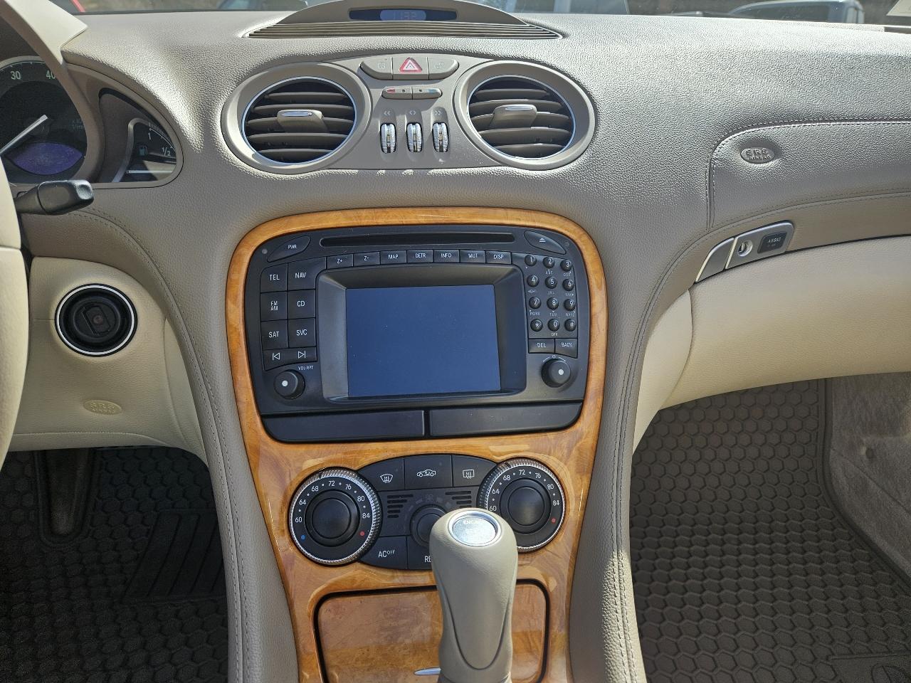 Mercedes-Benz SL-Class SL500 2004