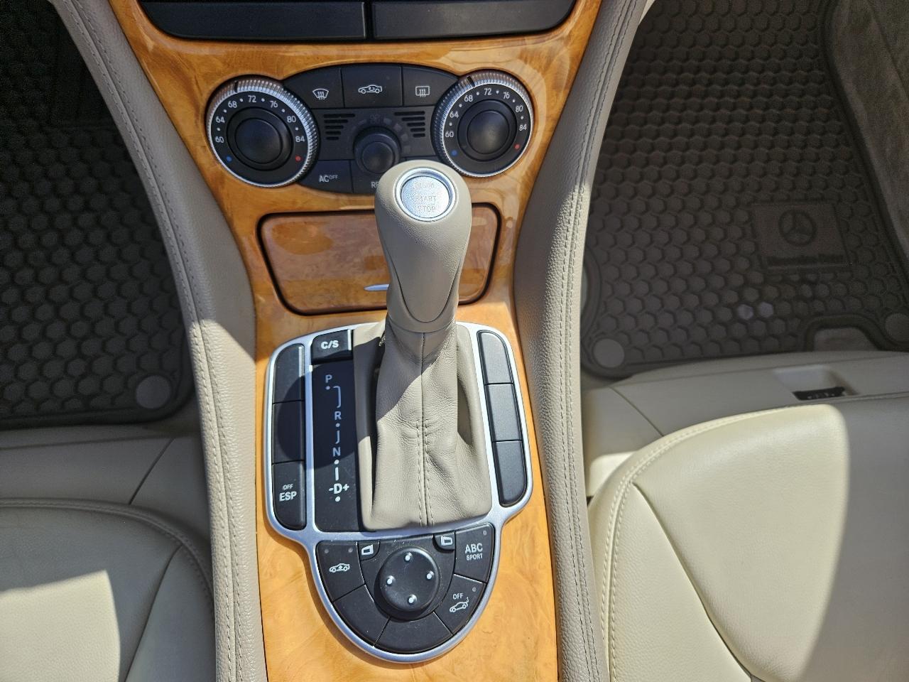 Mercedes-Benz SL-Class SL500 2004