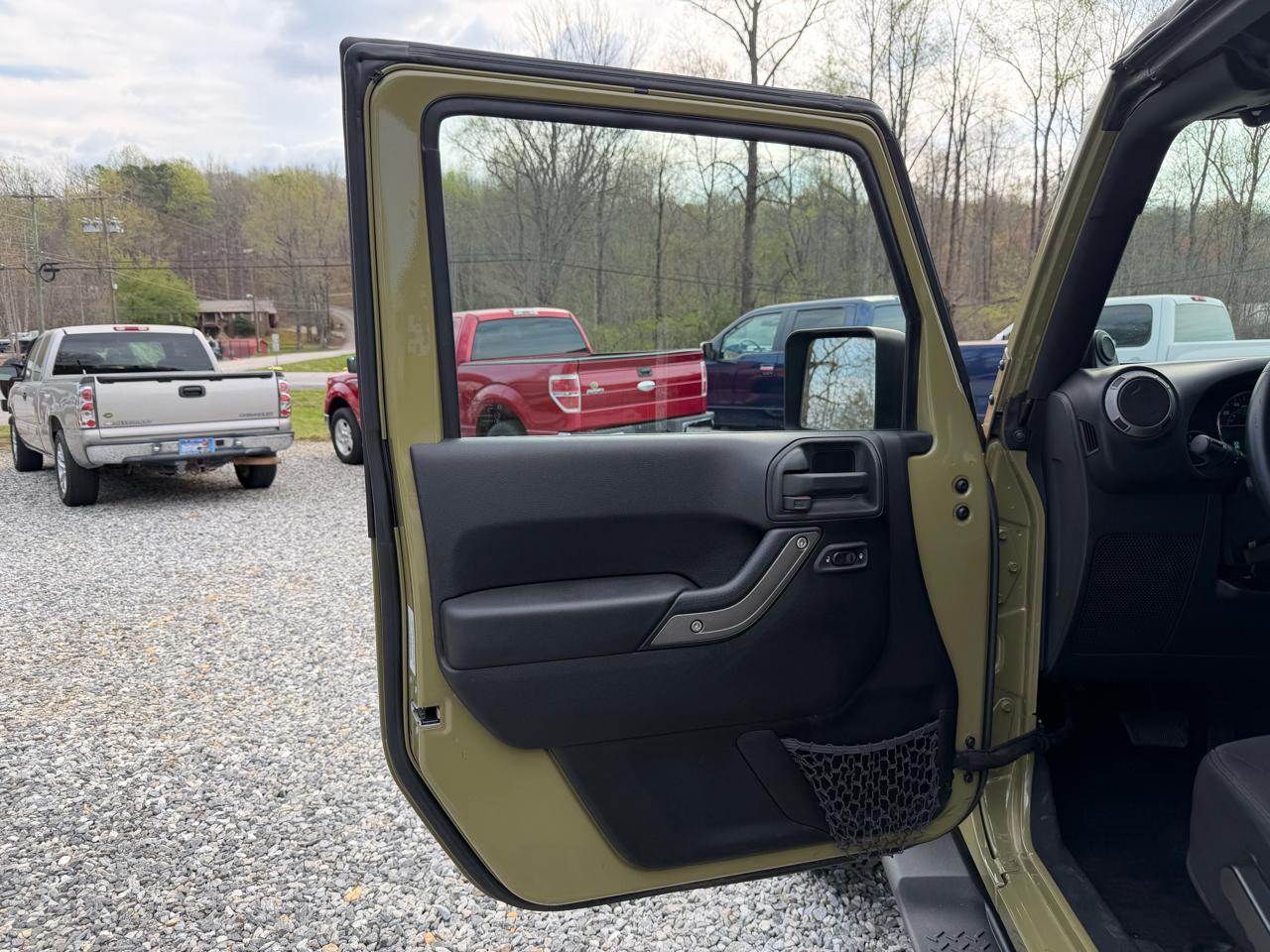 Jeep Wrangler Unlimited Sport 4WD 2013