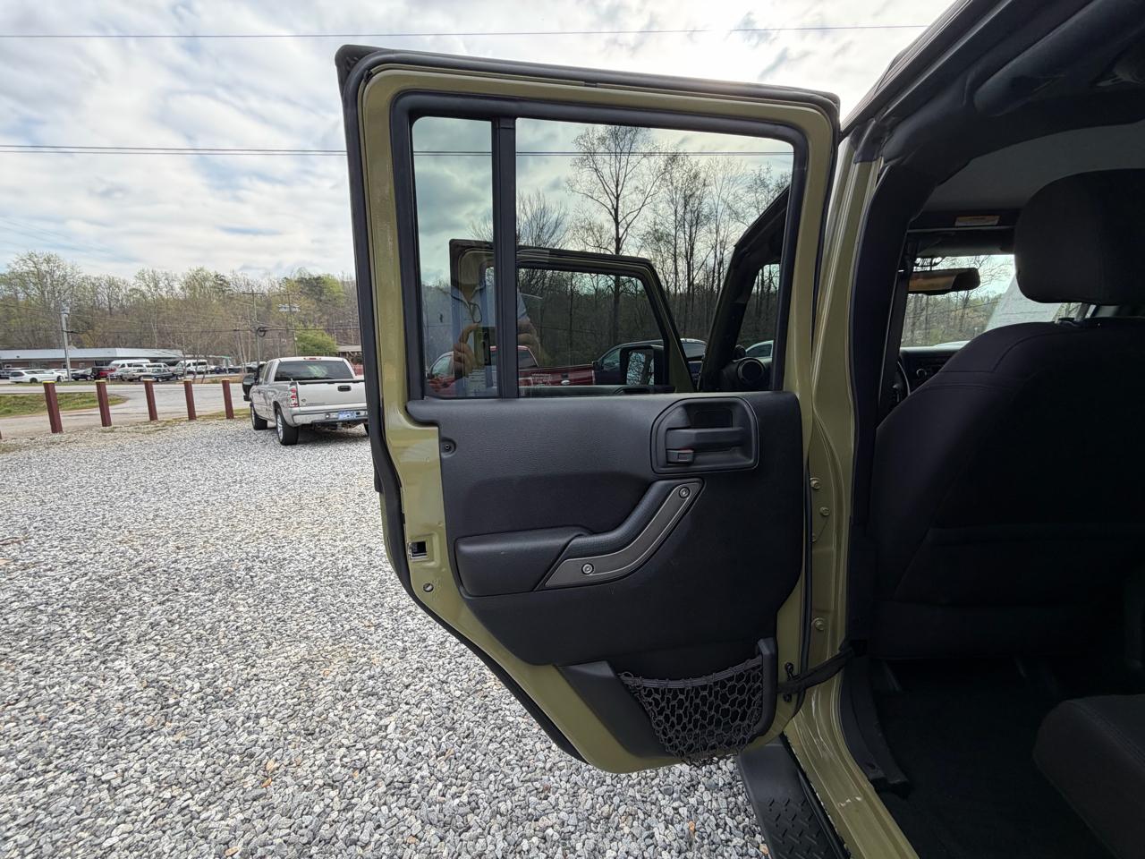 Jeep Wrangler Unlimited Sport 4WD 2013