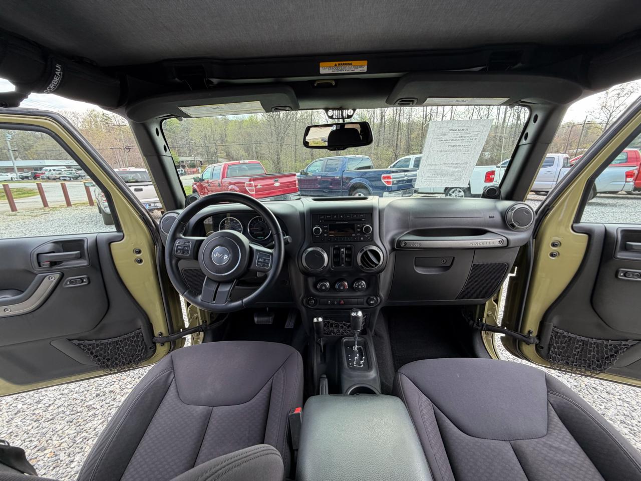 Jeep Wrangler Unlimited Sport 4WD 2013