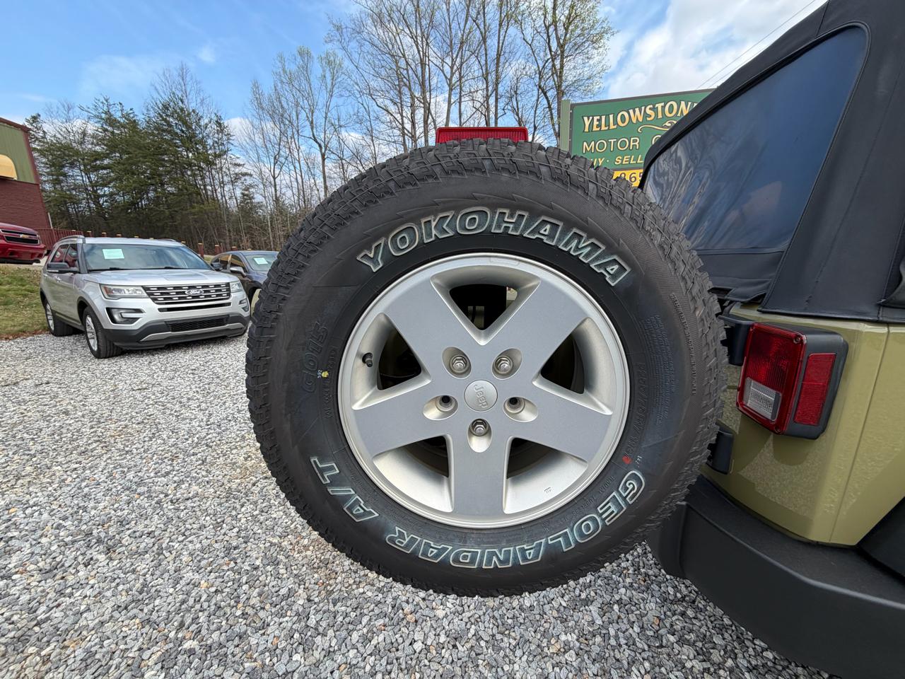 Jeep Wrangler Unlimited Sport 4WD 2013