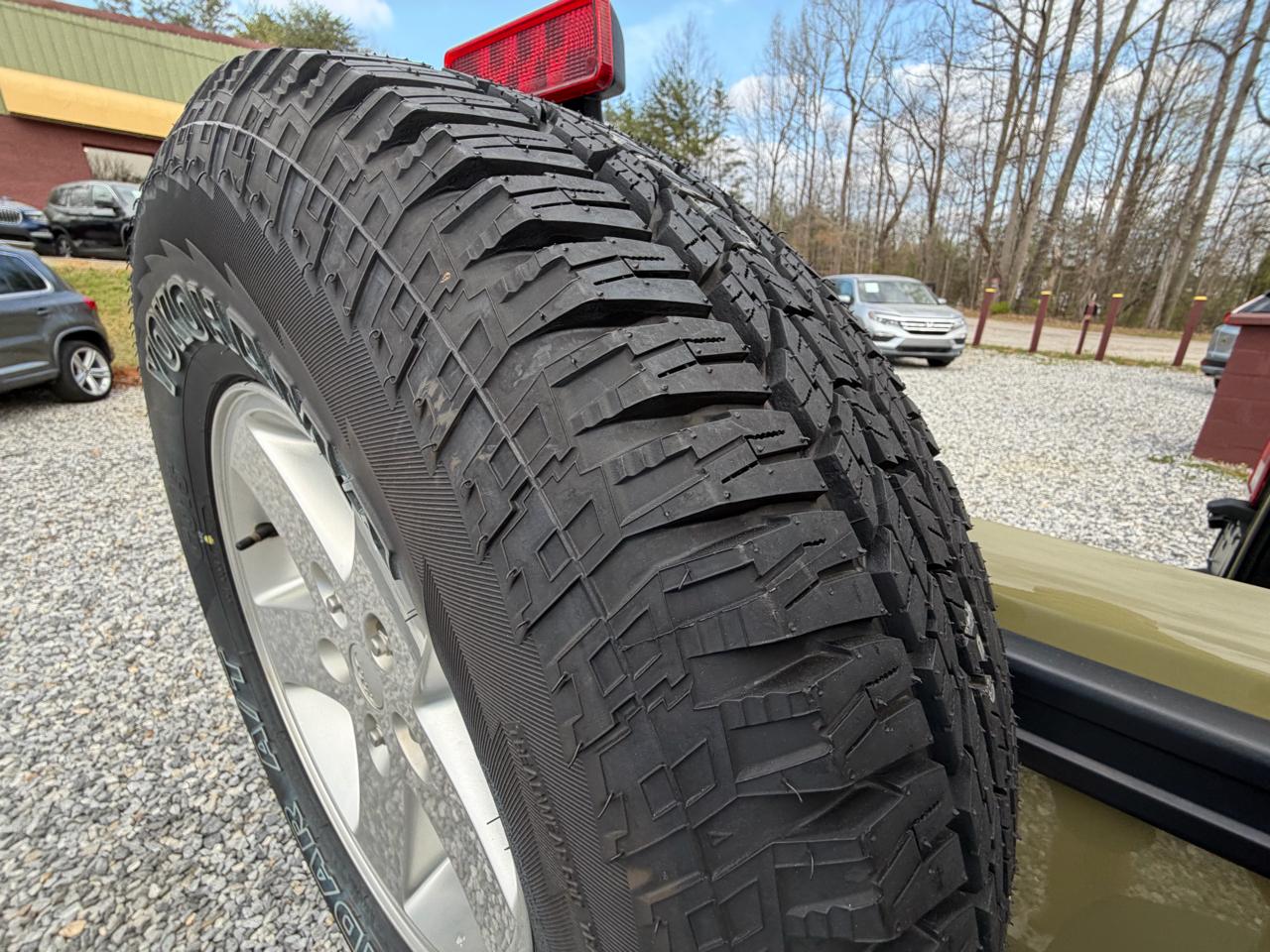 Jeep Wrangler Unlimited Sport 4WD 2013