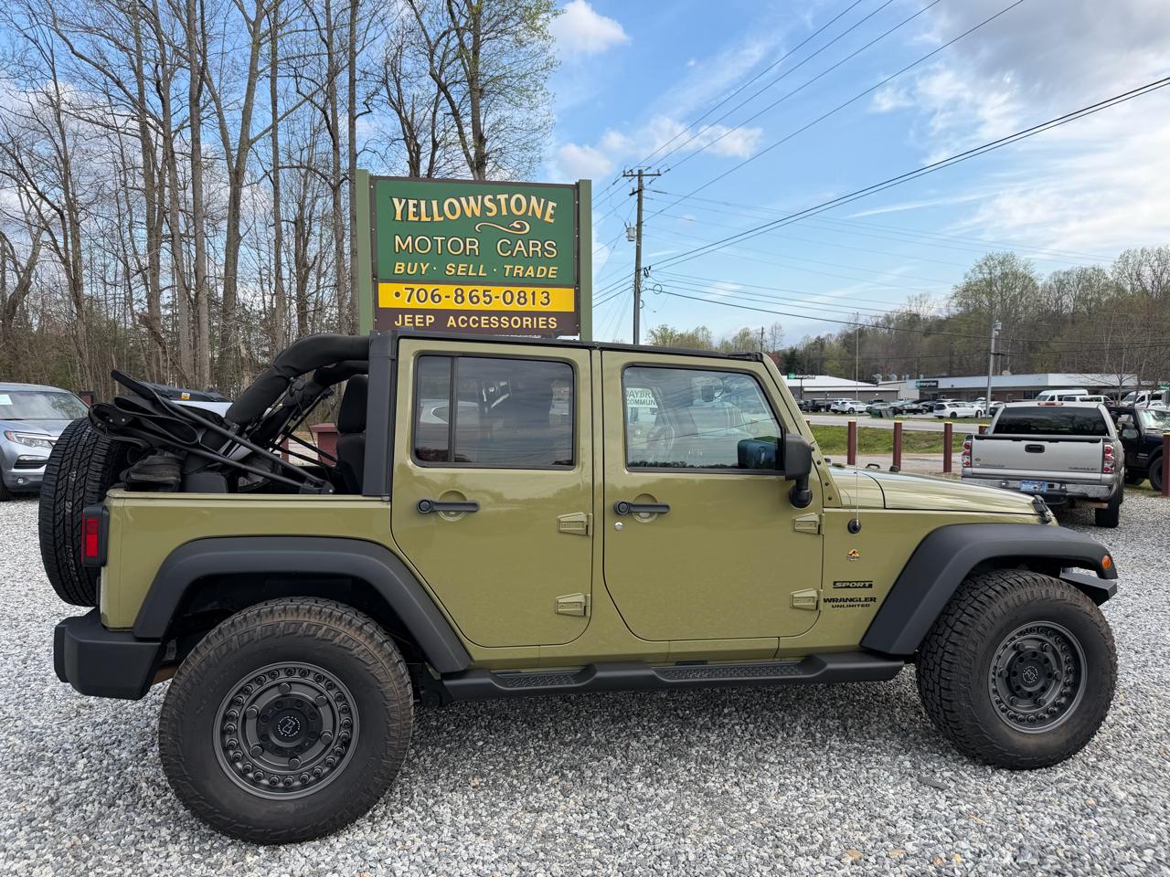 Jeep Wrangler Unlimited Sport 4WD 2013