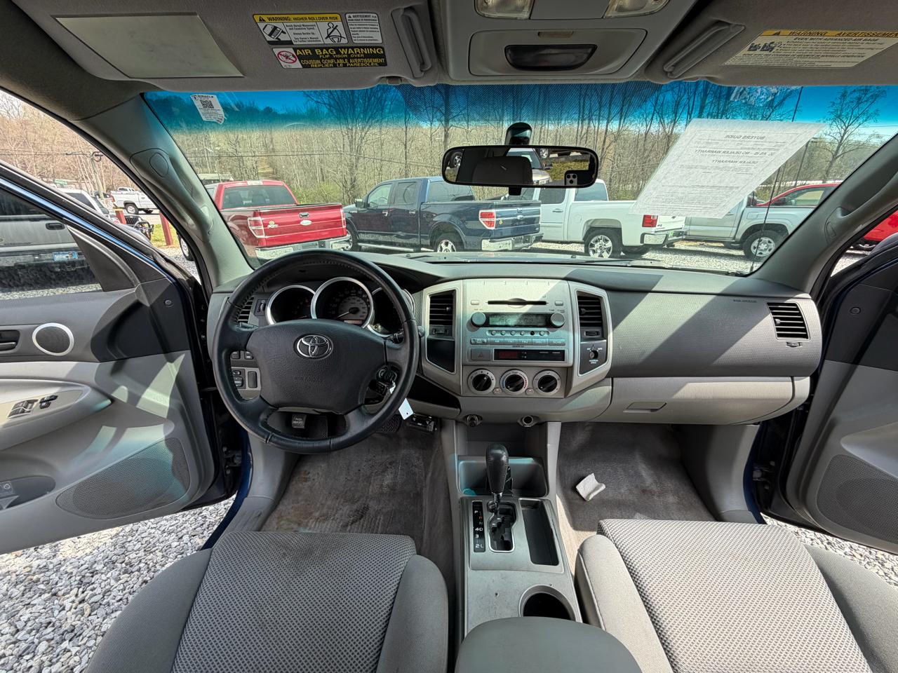 Toyota Tacoma PreRunner Access Cab V6 Automatic 2WD 2005