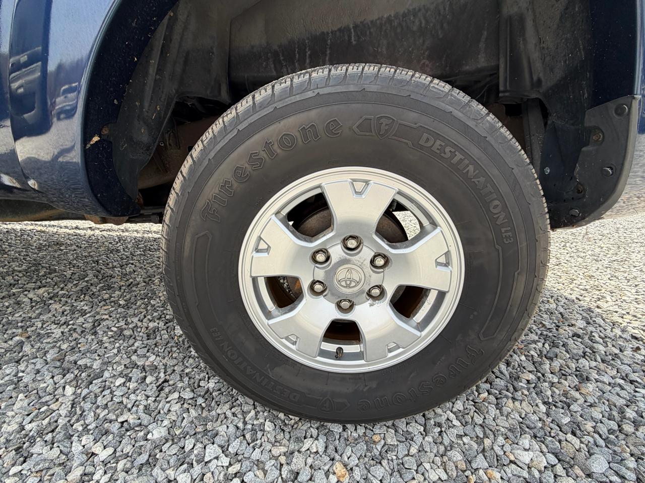Toyota Tacoma PreRunner Access Cab V6 Automatic 2WD 2005