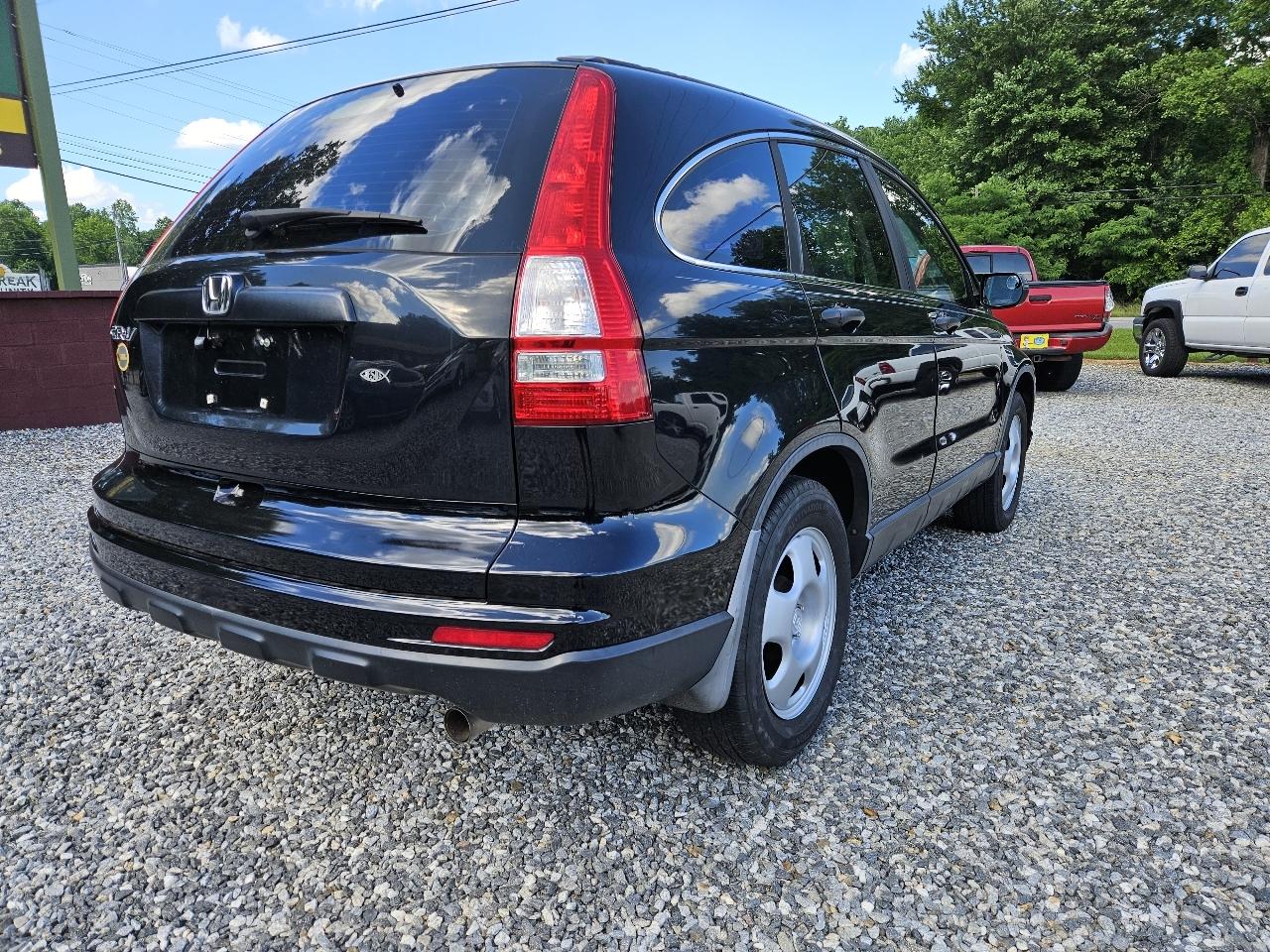 Honda CR-V LX 2WD 5-Speed AT 2011
