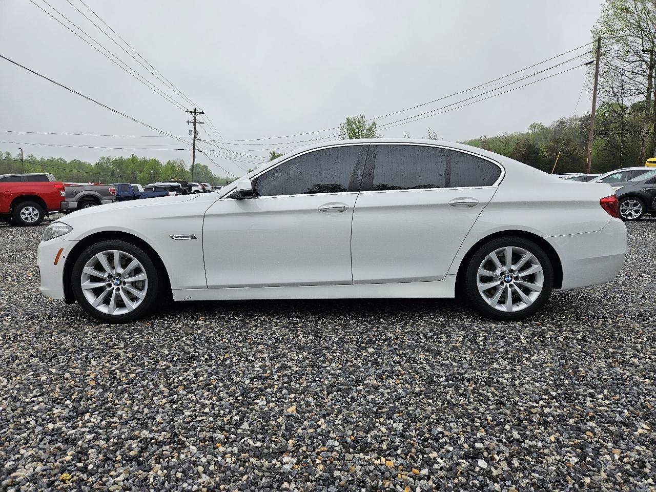 BMW 5-Series 535i 2016