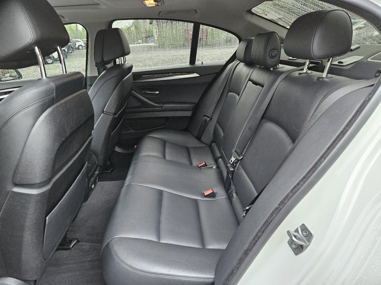 BMW 5-Series 535i 2016