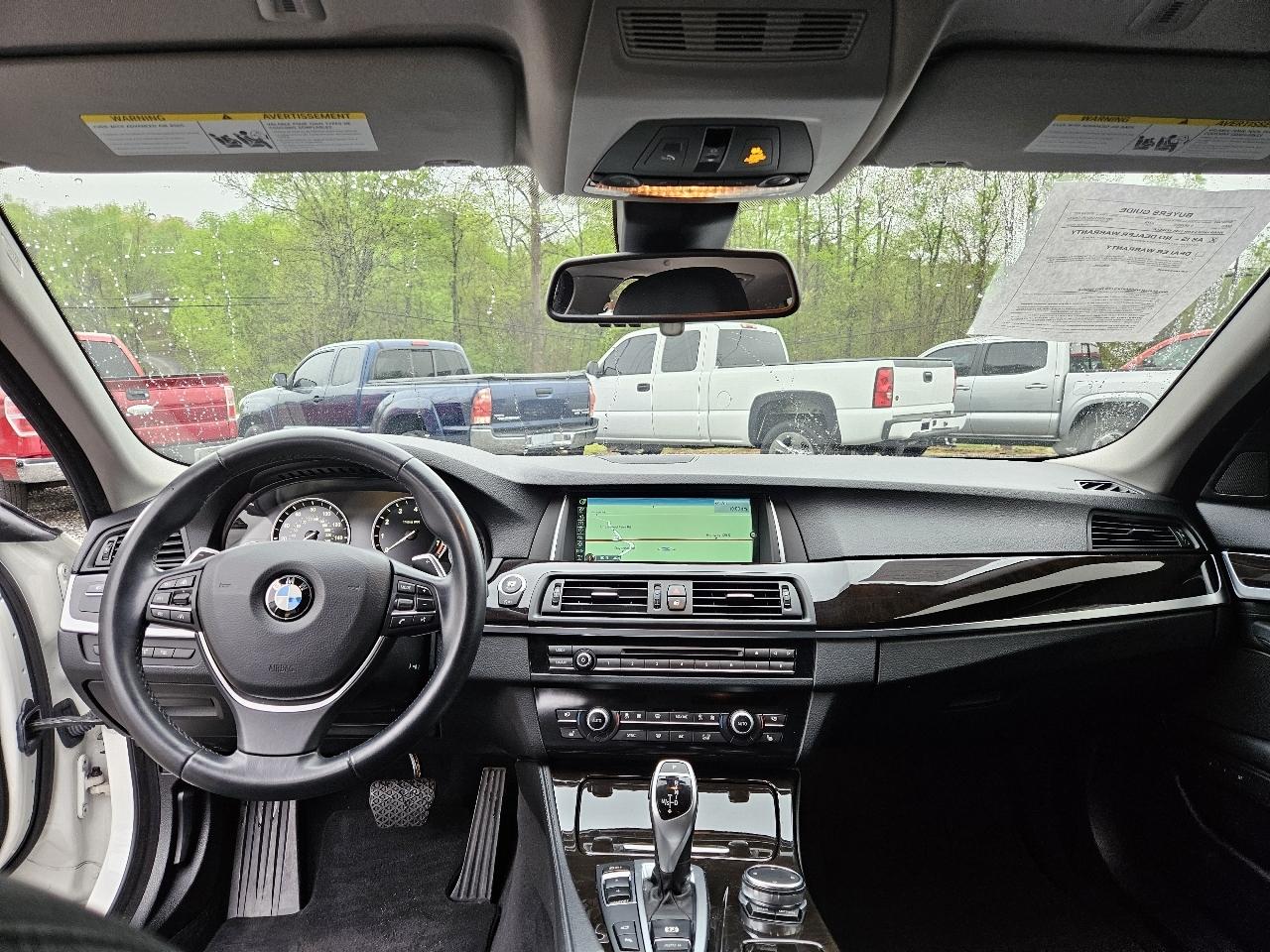 BMW 5-Series 535i 2016