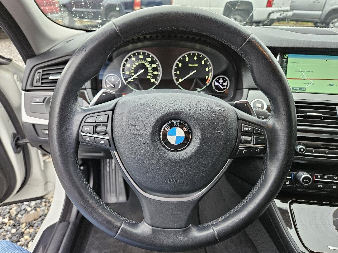 BMW 5-Series 535i 2016