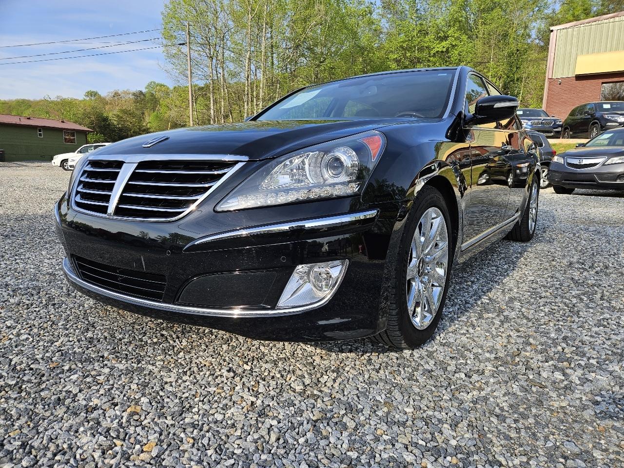 Hyundai Equus Signature 2013