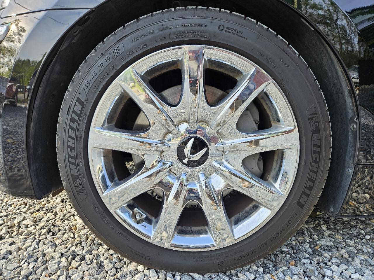 Hyundai Equus Signature 2013