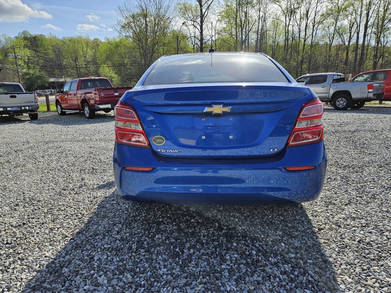 Chevrolet Sonic LT Auto Sedan 2017