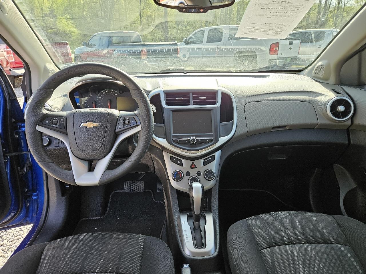 Chevrolet Sonic LT Auto Sedan 2017