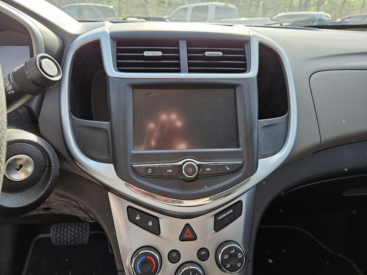 Chevrolet Sonic LT Auto Sedan 2017