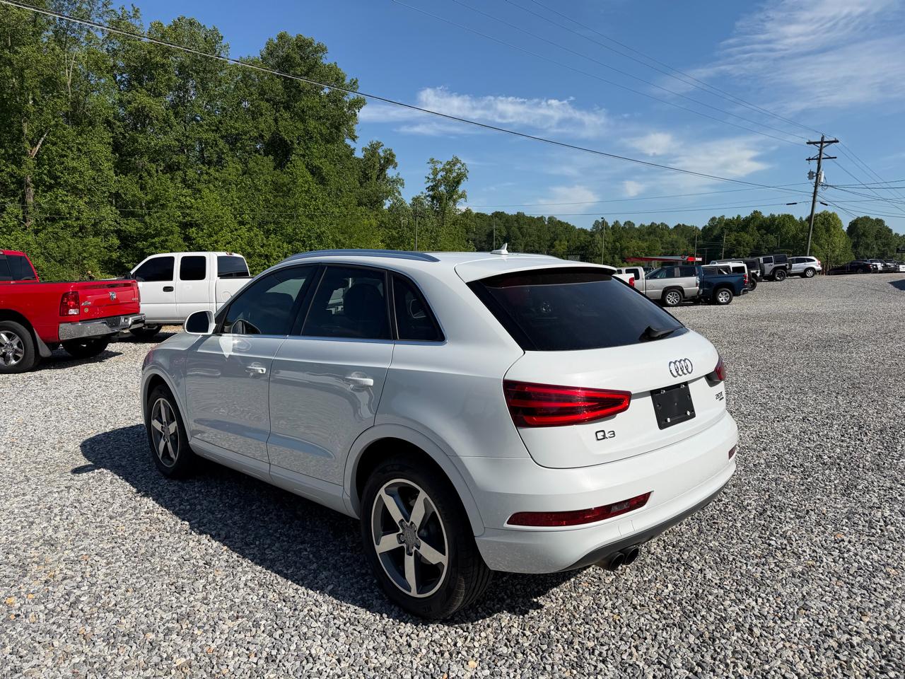 Audi Q3 2.0T quattro Premium Plus 2015