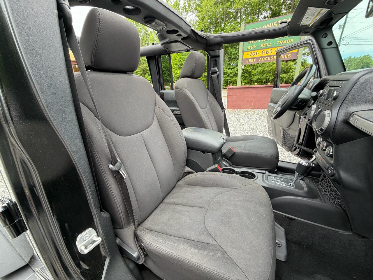 Jeep Wrangler Unlimited Sport 4WD 2016