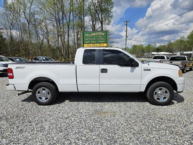 White 2006 Ford F-150 STX SuperCab Styleside Pickup Truck Rear-Wheel Drive 4-Speed Automatic Overdrive