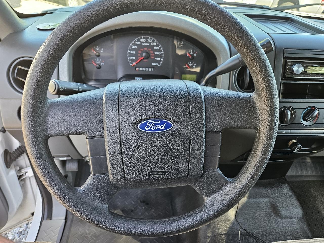 Ford F-150 STX SuperCab 2WD 2006