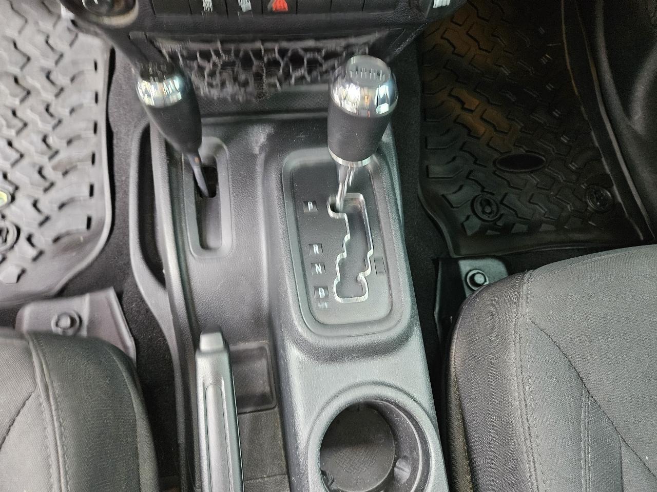 Jeep Wrangler JK Unlimited Sport 4WD 2018