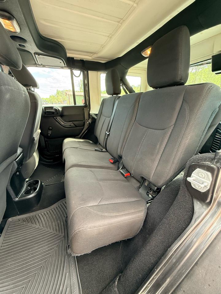 Jeep Wrangler Unlimited Sport 4WD 2017