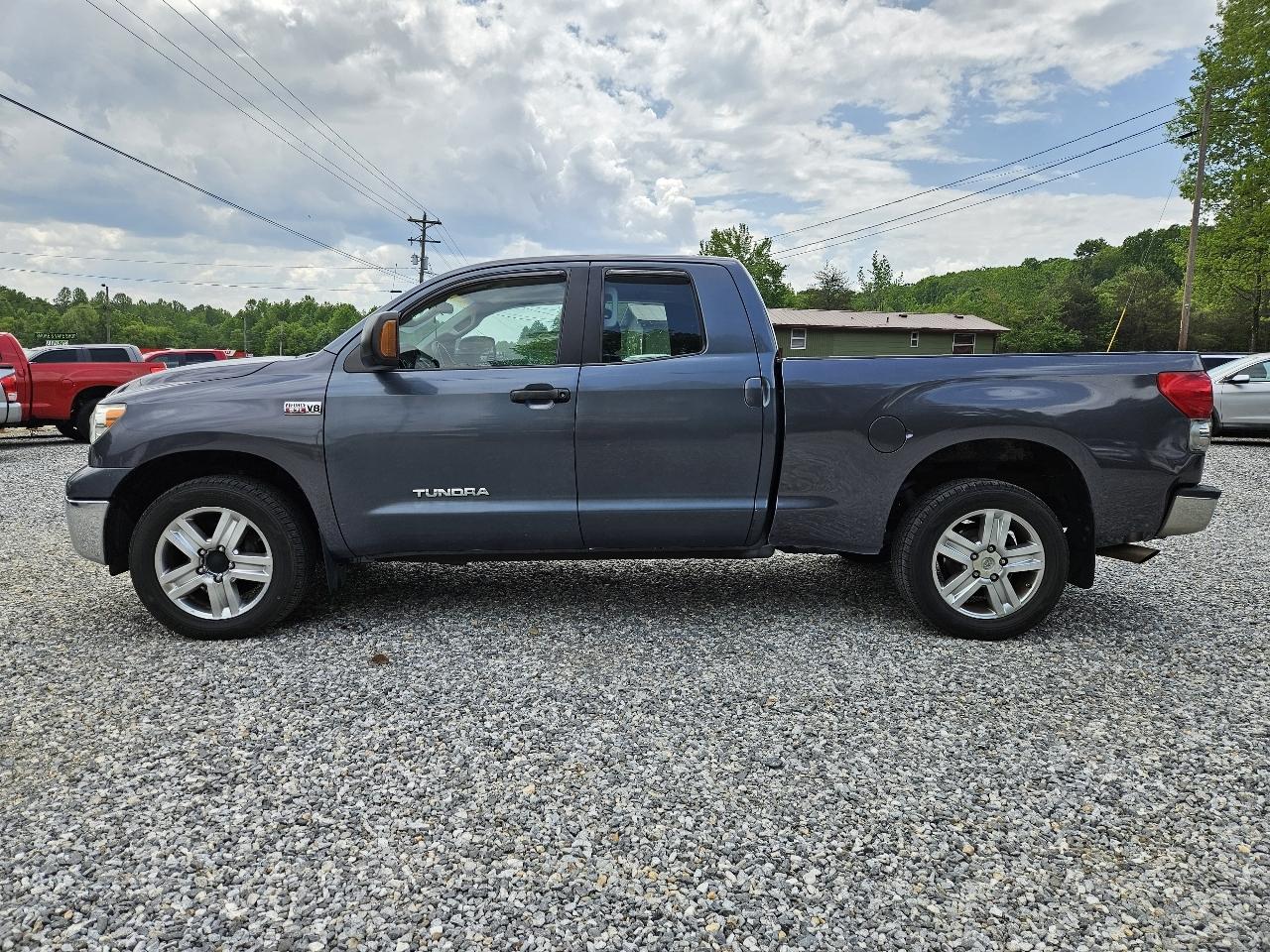 Toyota Tundra SR5 Double Cab 5.7L 4WD 2008