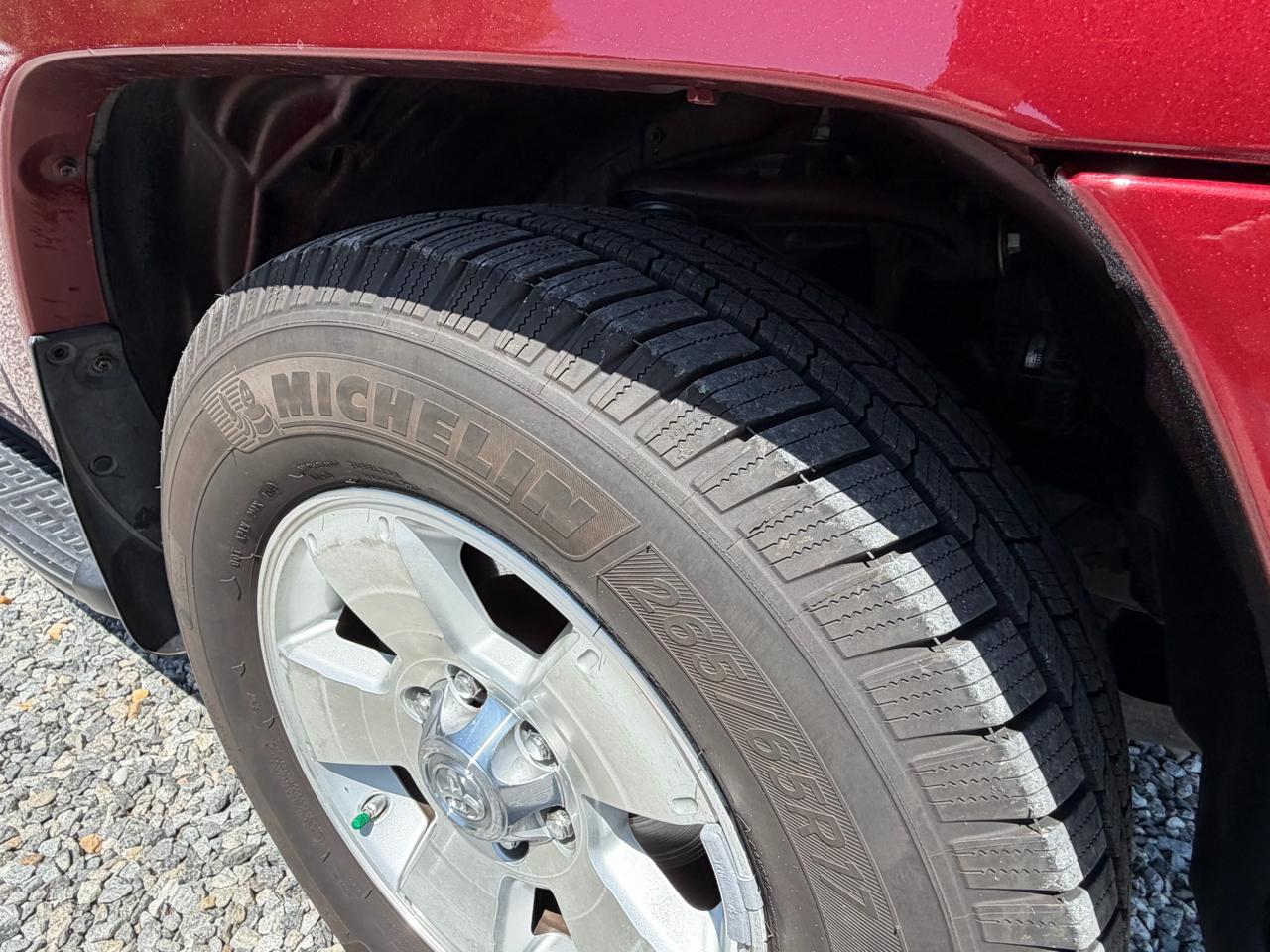 Toyota 4Runner Limited V8 2WD 2005