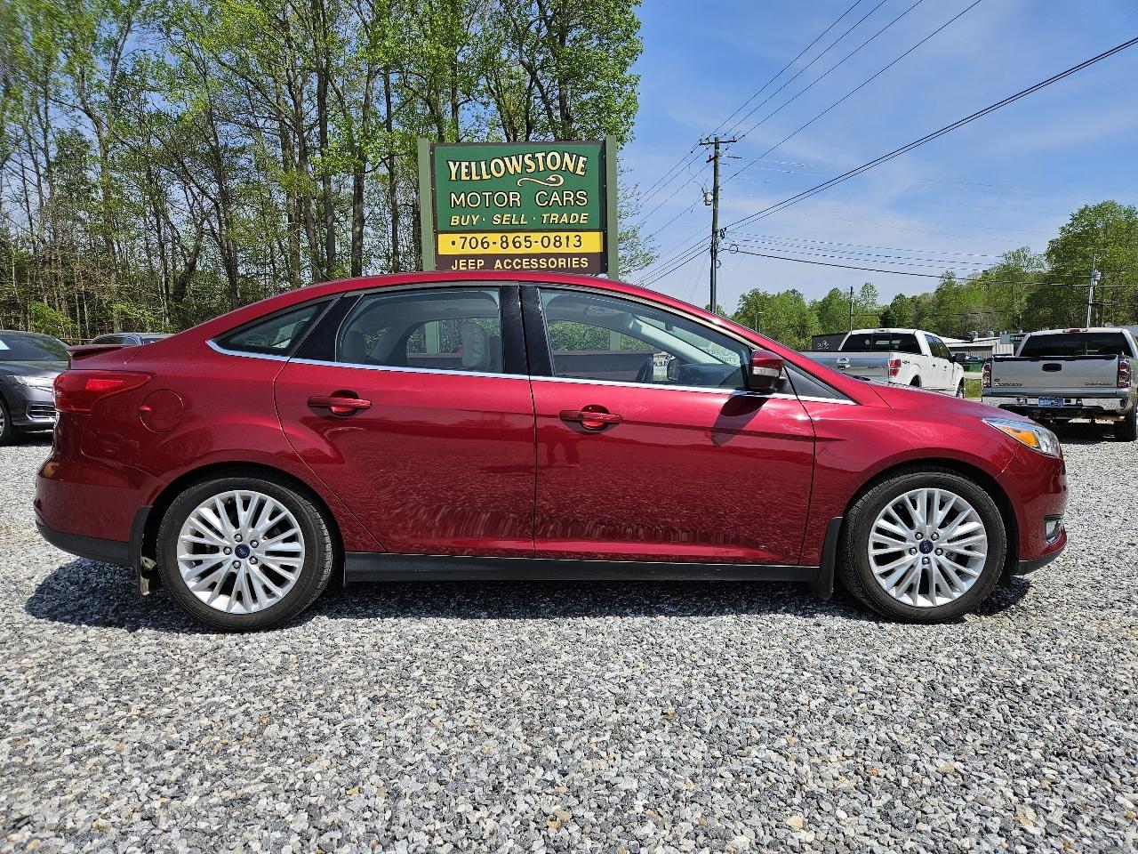 Ford Focus Titanium Sedan 2015