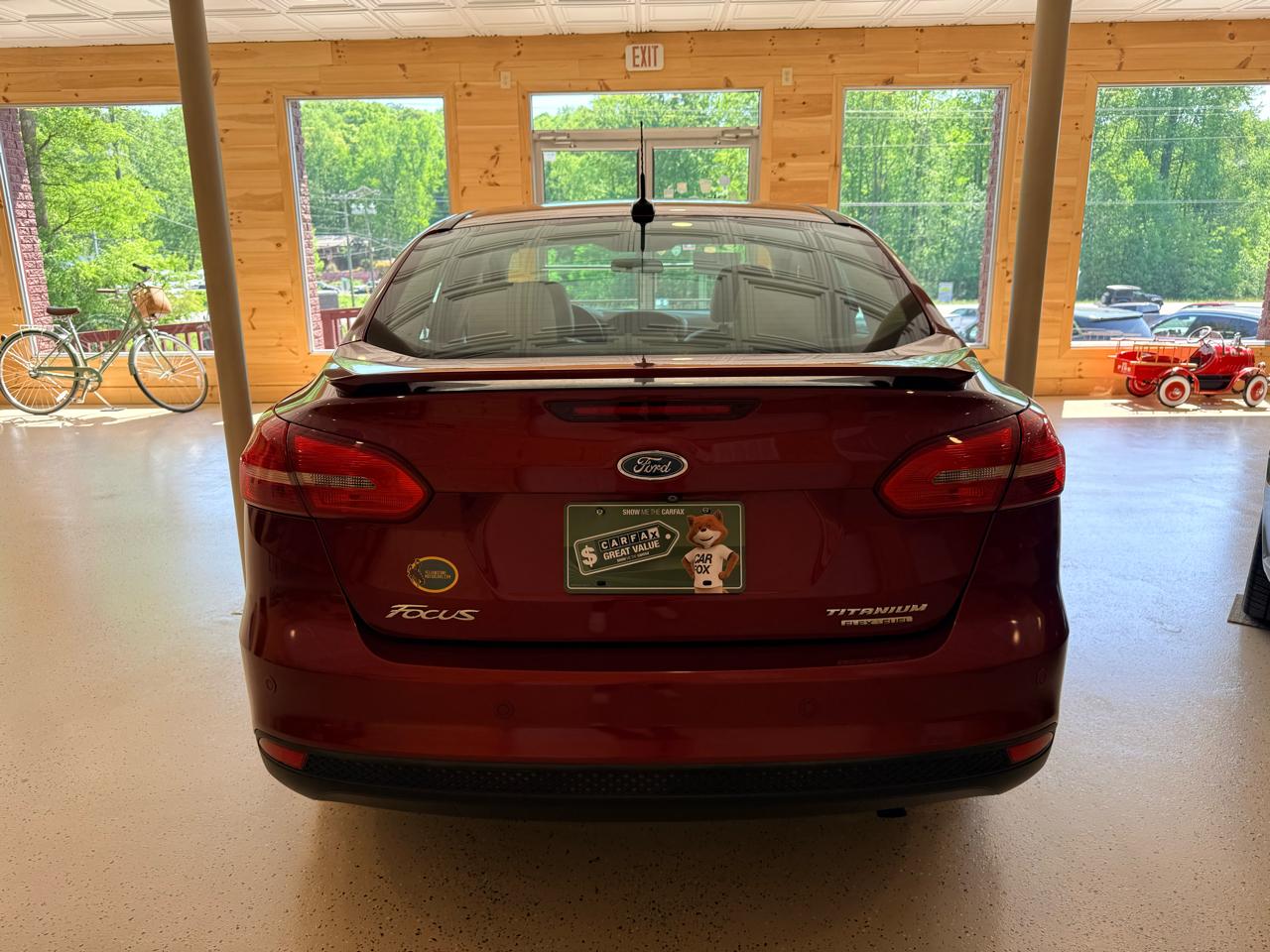 View vehicle photo 7