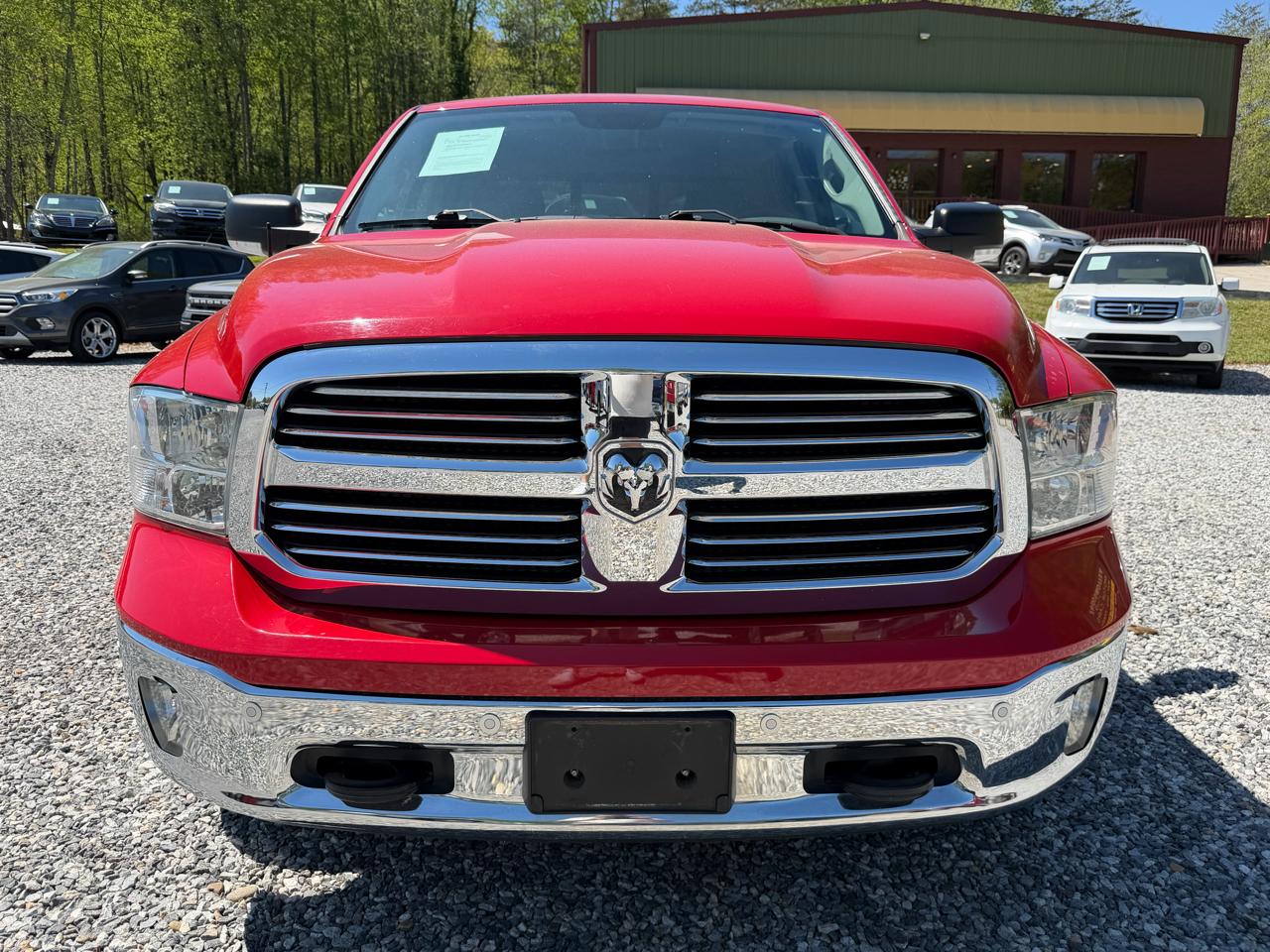 RAM 1500 SLT Crew Cab SWB 4WD 2017
