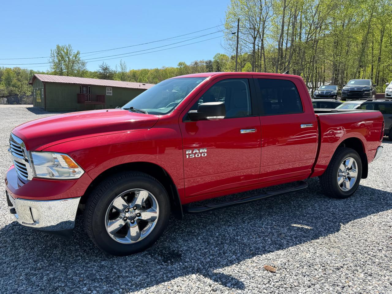 RAM 1500 SLT Crew Cab SWB 4WD 2017