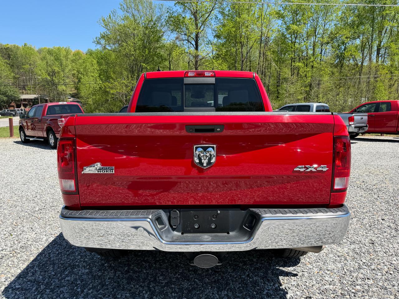 RAM 1500 SLT Crew Cab SWB 4WD 2017
