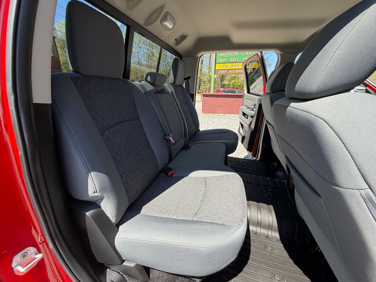 RAM 1500 SLT Crew Cab SWB 4WD 2017