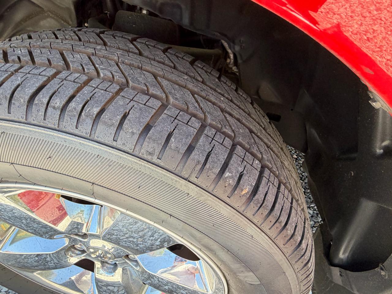 RAM 1500 SLT Crew Cab SWB 4WD 2017