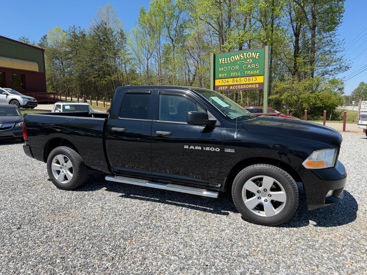 RAM 1500 ST Quad Cab 2WD 2012