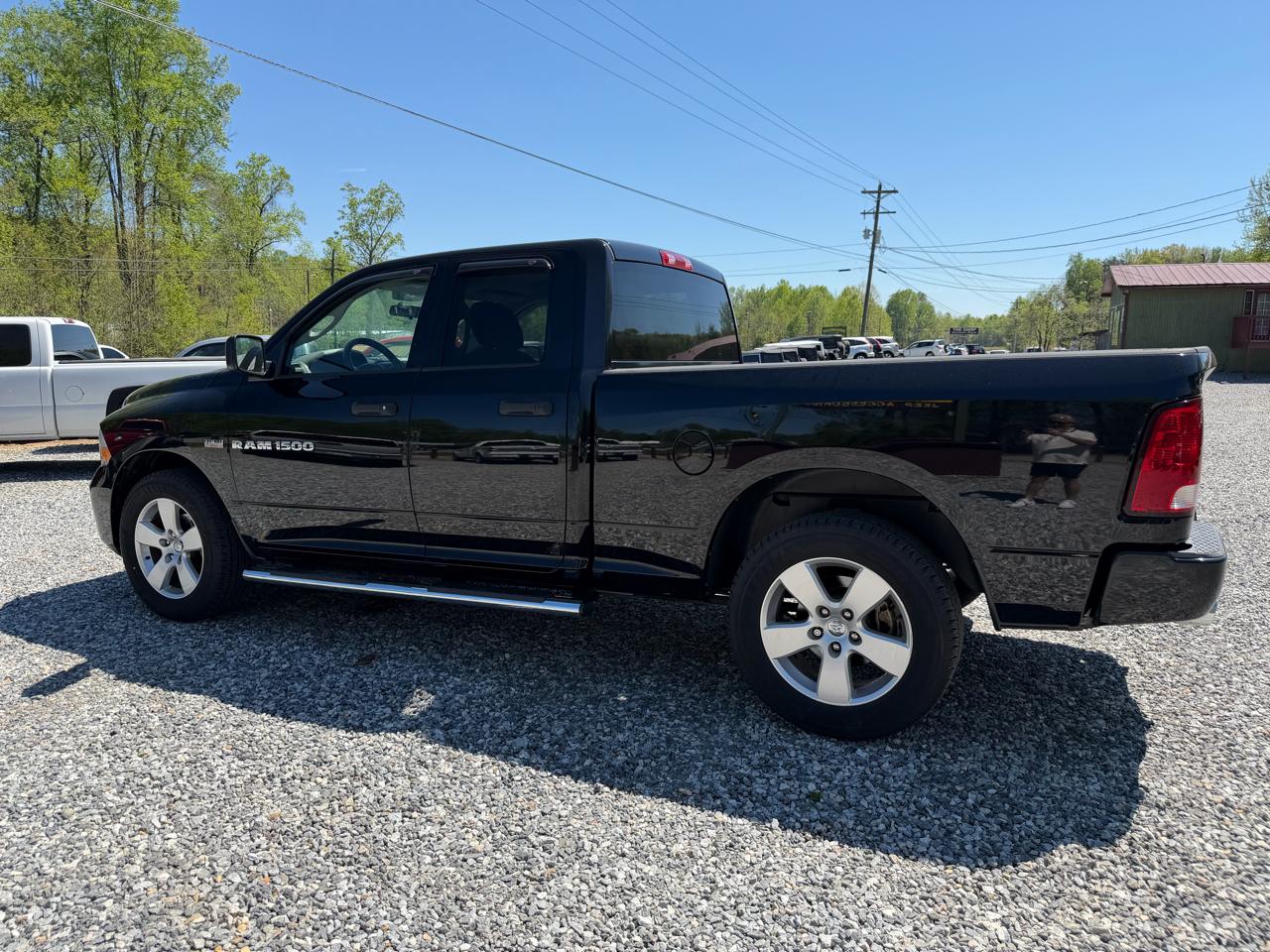 RAM 1500 ST Quad Cab 2WD 2012