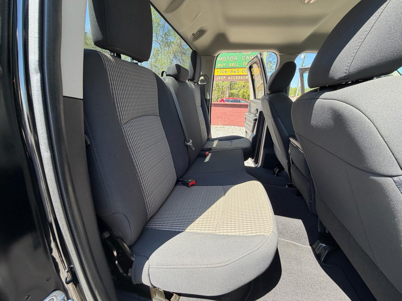 RAM 1500 ST Quad Cab 2WD 2012