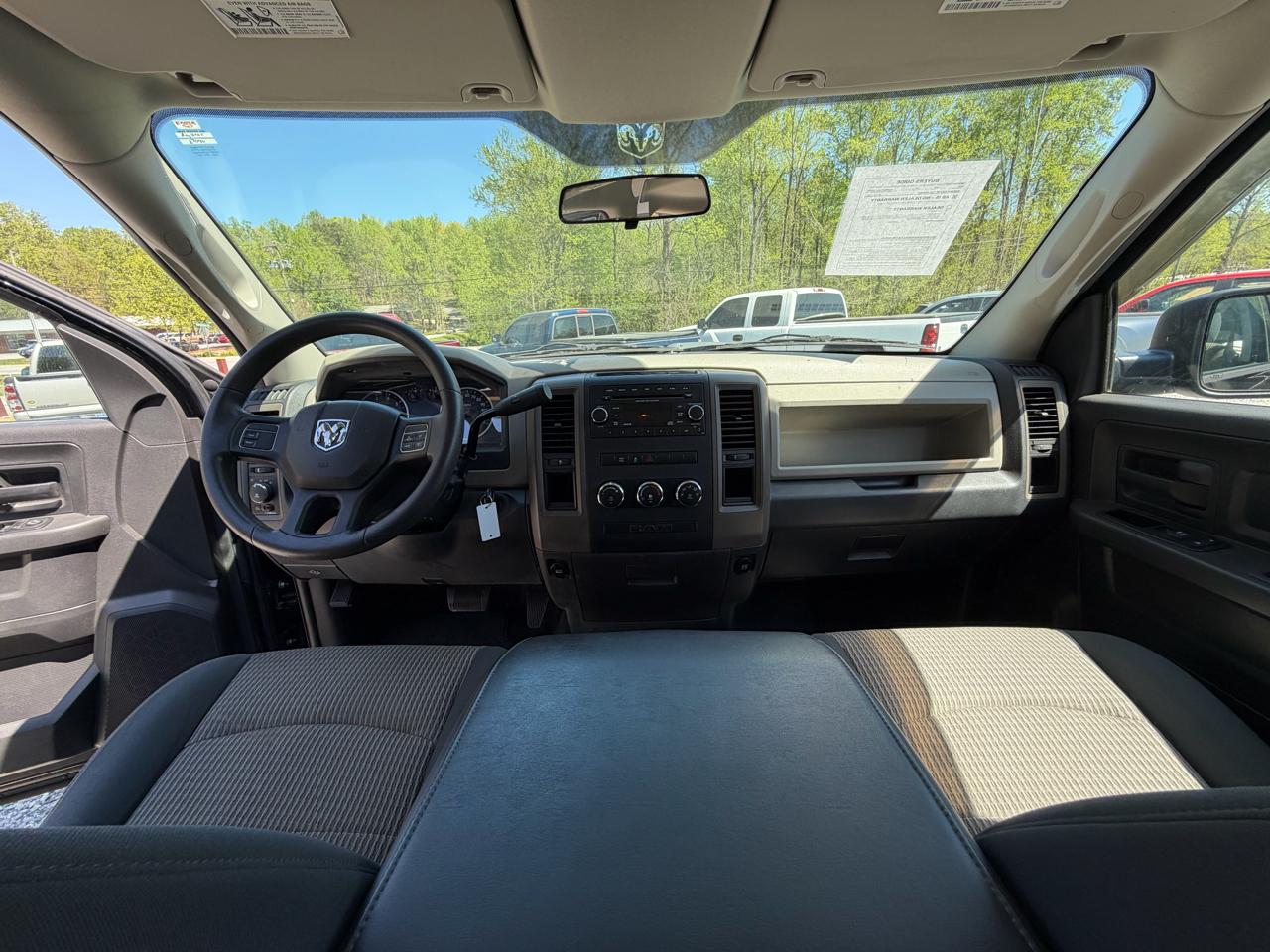 RAM 1500 ST Quad Cab 2WD 2012