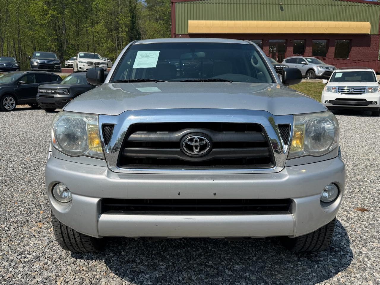 Toyota Tacoma PreRunner Double Cab V6 Automatic 2WD 2005