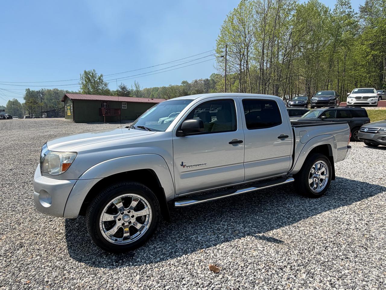Toyota Tacoma PreRunner Double Cab V6 Automatic 2WD 2005