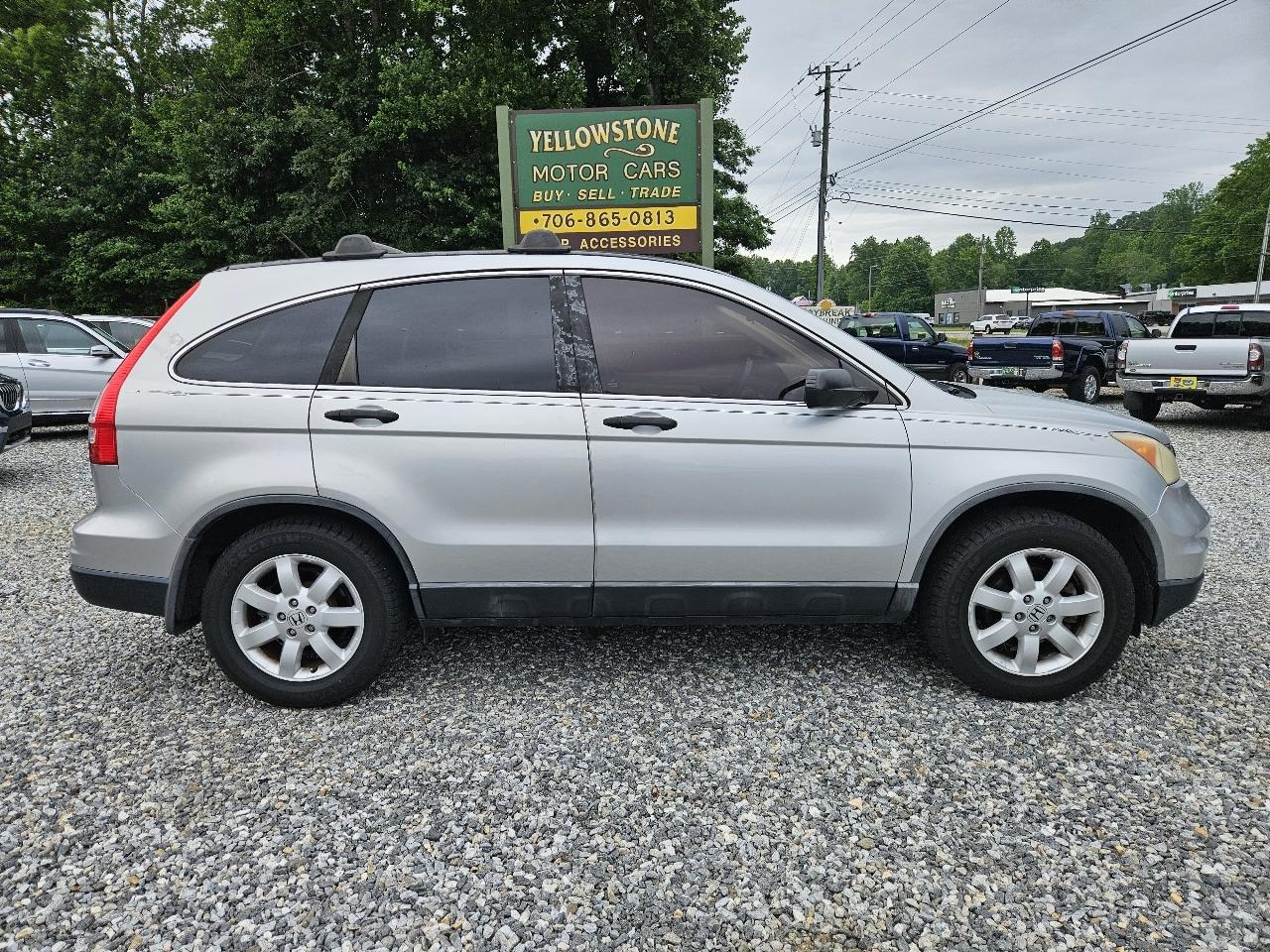 Honda CR-V SE 2WD 5-Speed AT 2011