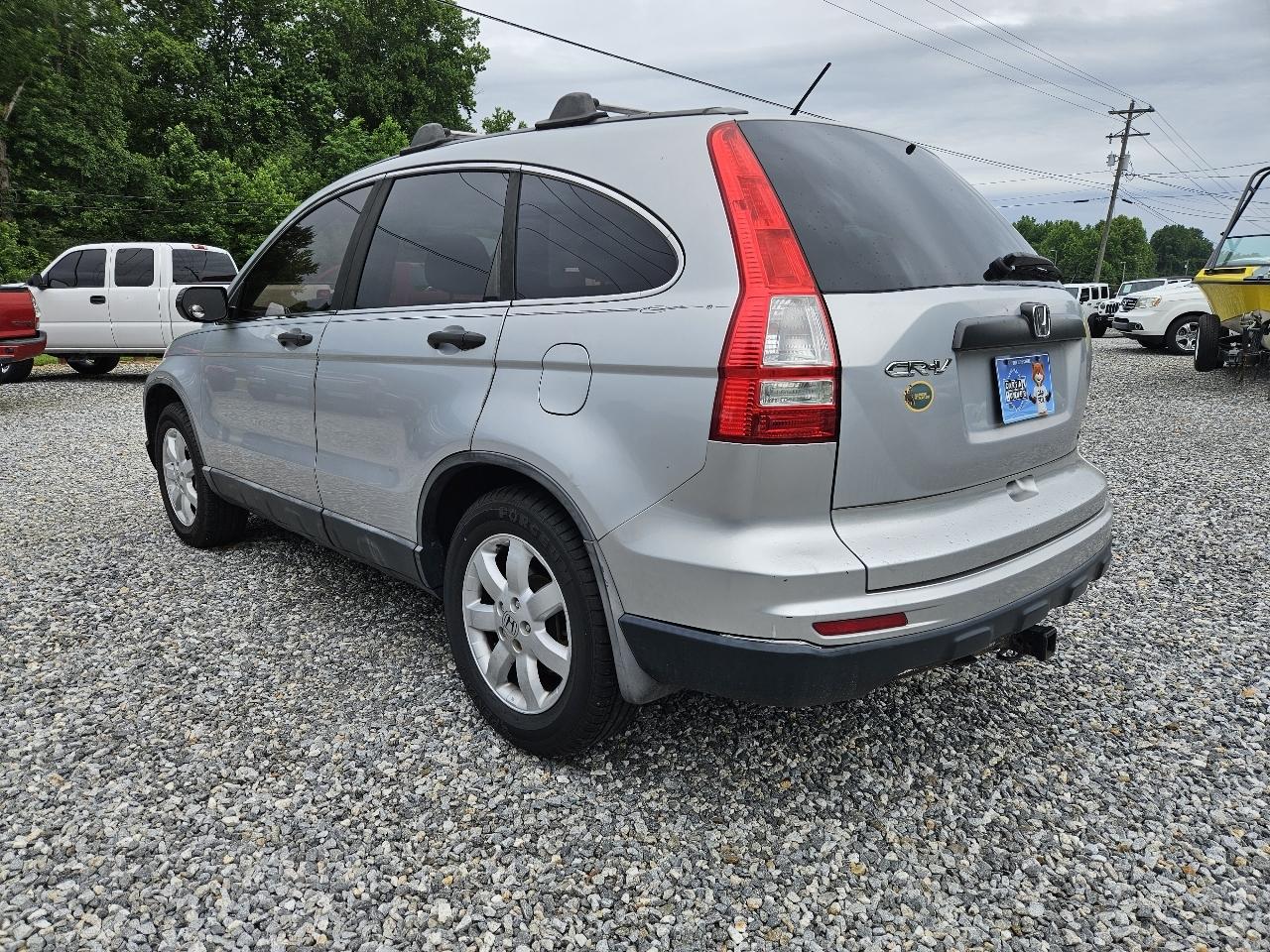 Honda CR-V SE 2WD 5-Speed AT 2011